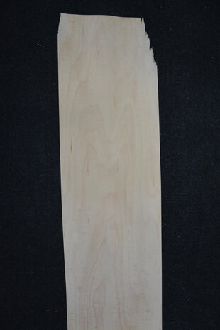 Maple Veneer 220 x 20-24cm | 0.6mm | 0,484m²