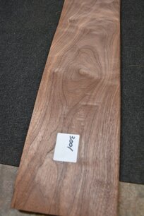 American Walnut Veneer 435 x 17-21 cm | 0.6mm | 0,827m² American Walnut Veneer 435 x 17-21 cm | 0.6mm | 0,827m²