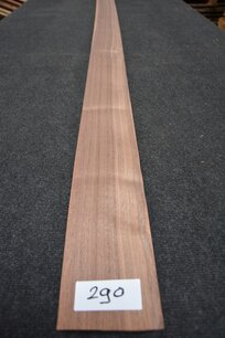 American Walnut Veneer 235 x 11-12 cm | 0.6mm | 0,270m² American Walnut Veneer 235 x 11-12 cm | 0.6mm | 0,270m²